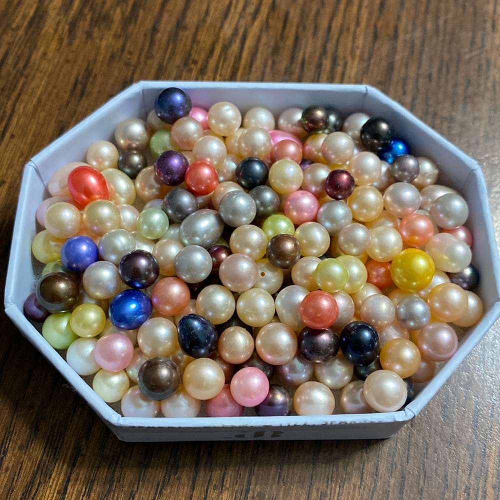 “5/$20” Akoya saltwater loose pearls! Multi colors and sizes!